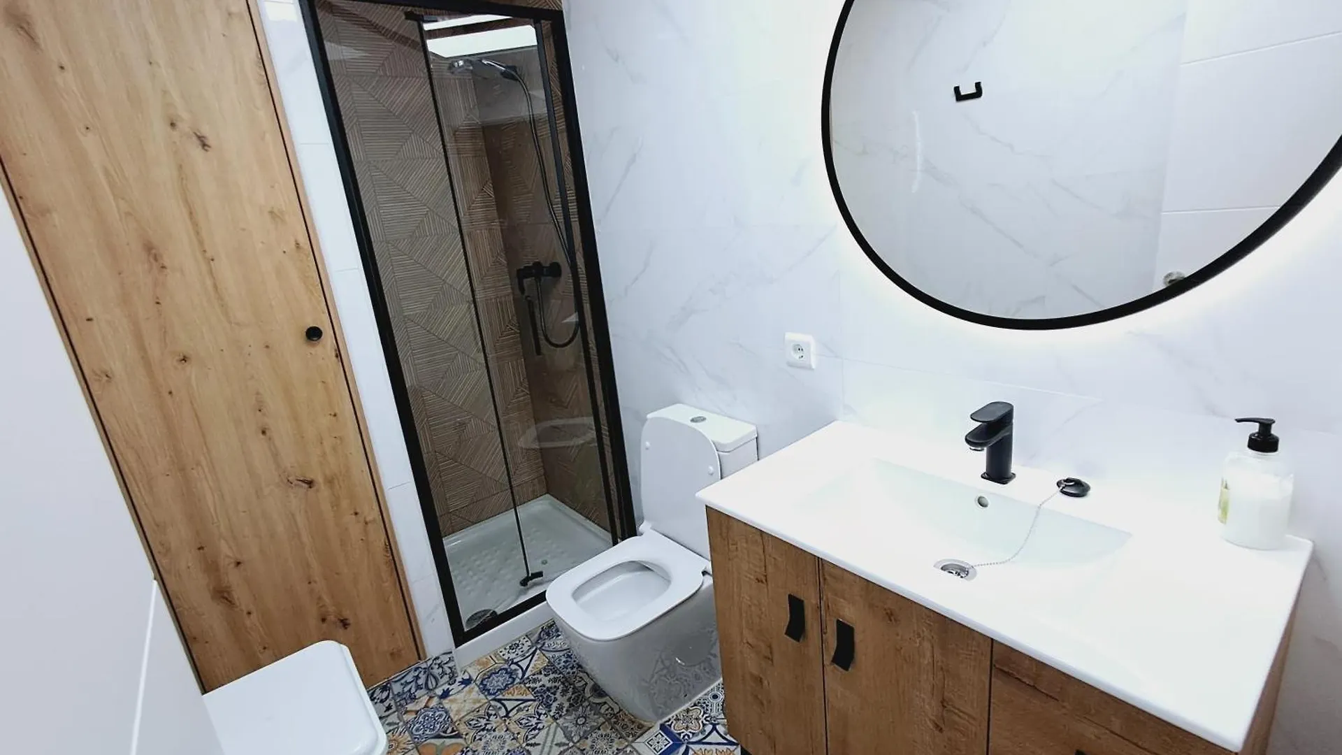 Daire Beautiful 3 Bedroom, Carihuela Torremolinos